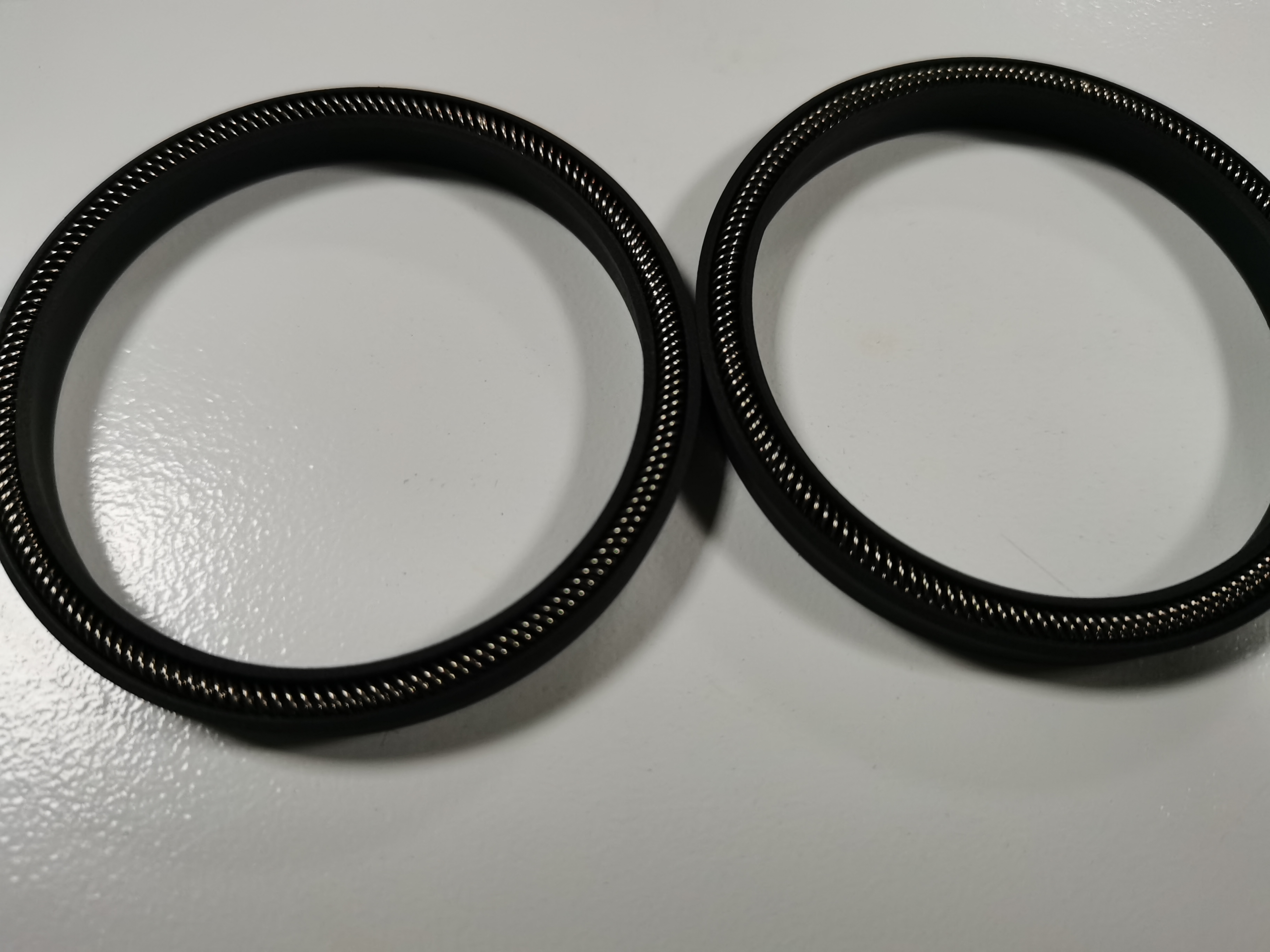 泛塞封彈簧定制