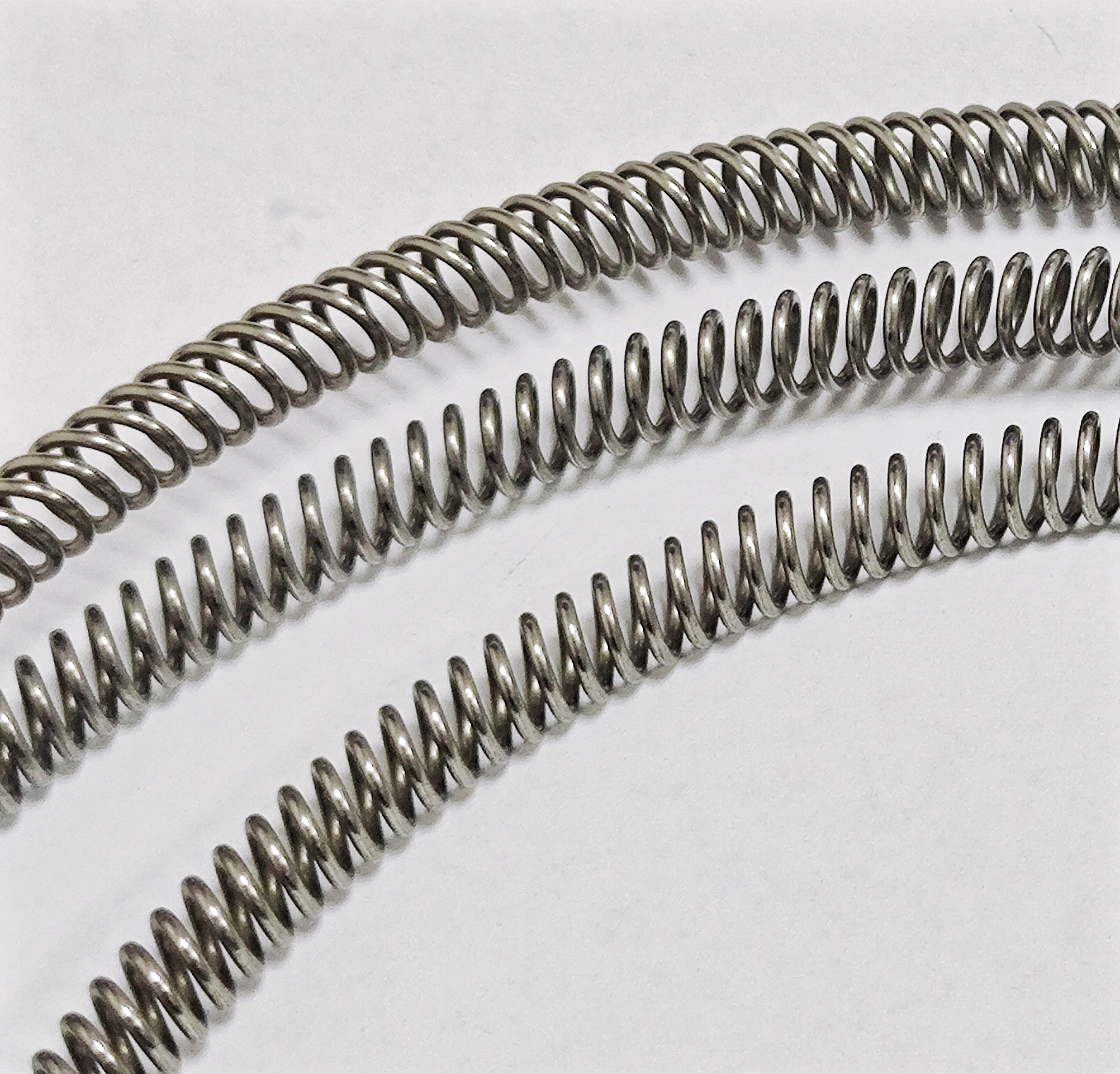 耐高壓斜圈彈簧